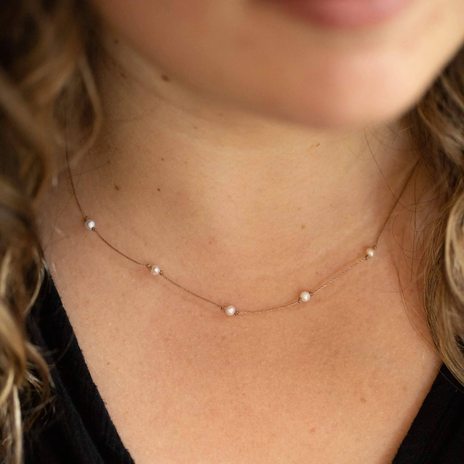 SoulKu - Multi Pearl Necklace – Dainty, Floating – Meaningful Gift SoulKu
